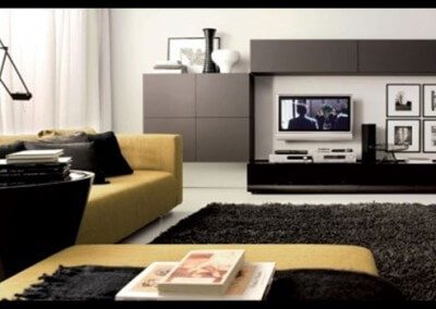 Rak tv minimalis untuk ruang keluarga